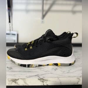 Stephen curry shoes men’s size 9